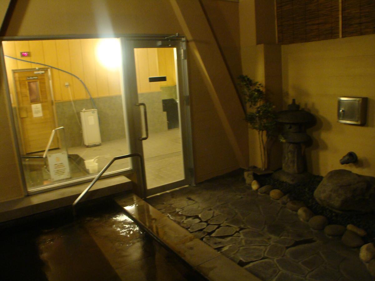 熊本胶囊旅馆（仅限男性）酒店 外观 照片